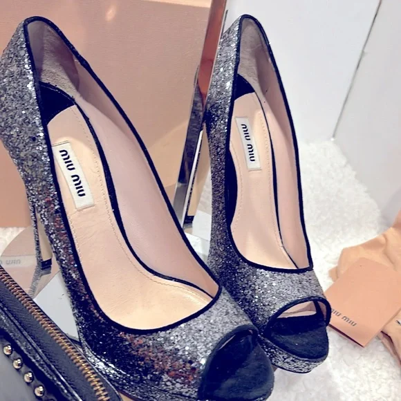Miu Miu Bkack Wallet & Miu Miu Silver/Black Glitter Heels , DustBag ,Box & Nails - Picture 6 of 16